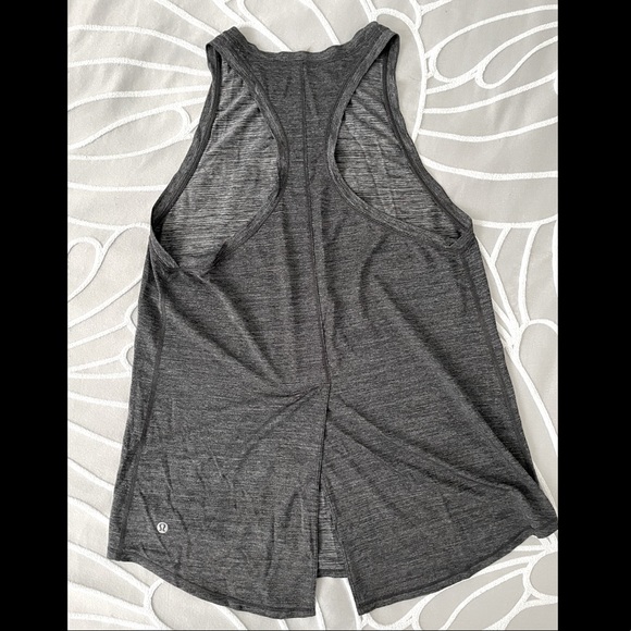 Lululemon tank - Picture 2 of 4
